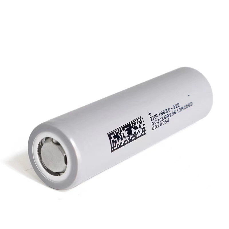 32E INR18650 3200mAh 3.7V 충전식  - Vaping Goods 리뷰 및 가격